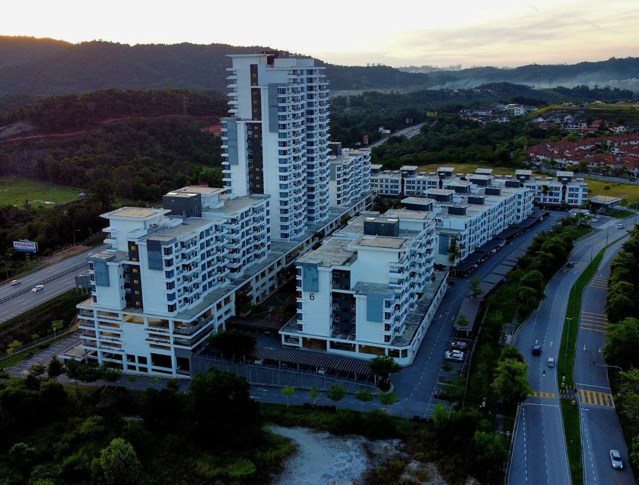 Putra 1 Apartment - photo 2
