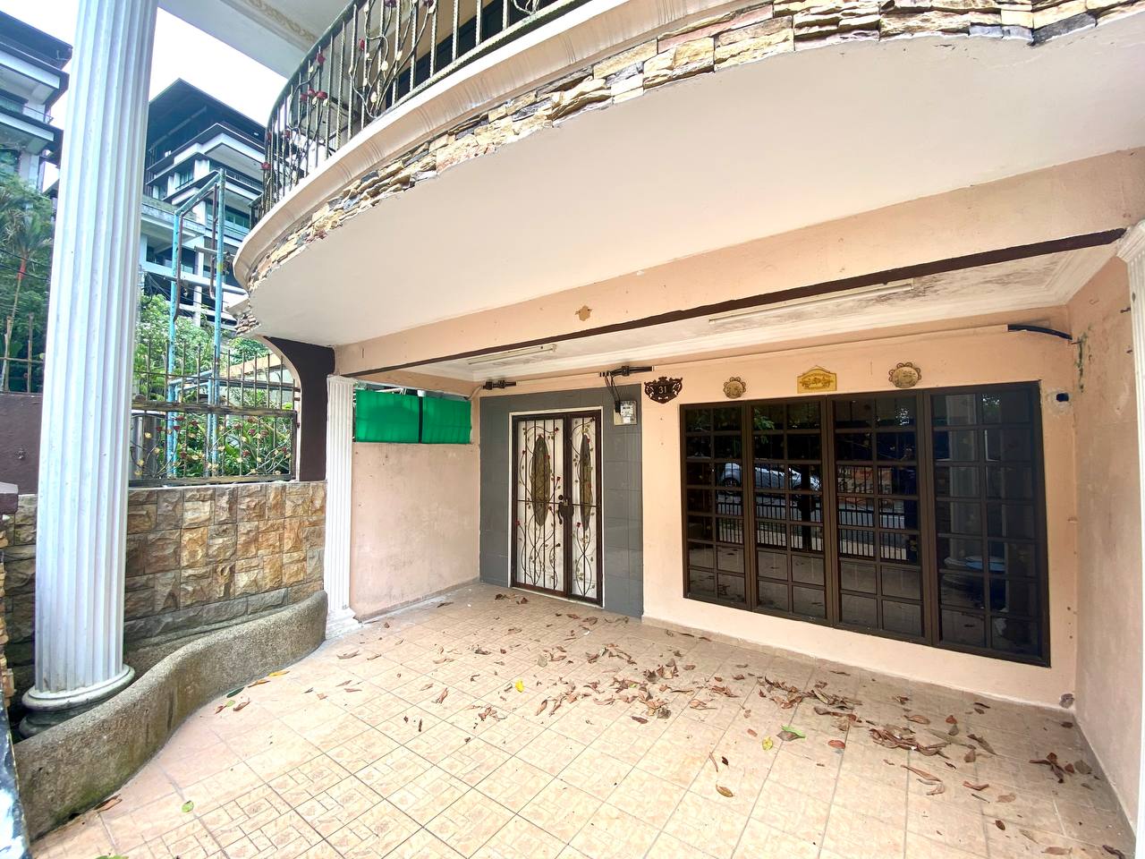 Taman Bukit Indah - photo 3