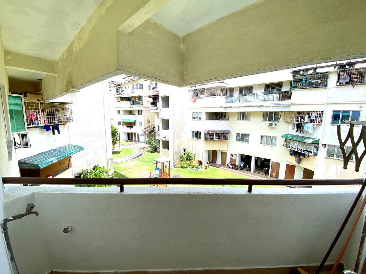 DPuncak Suasana Apartment - photo 11