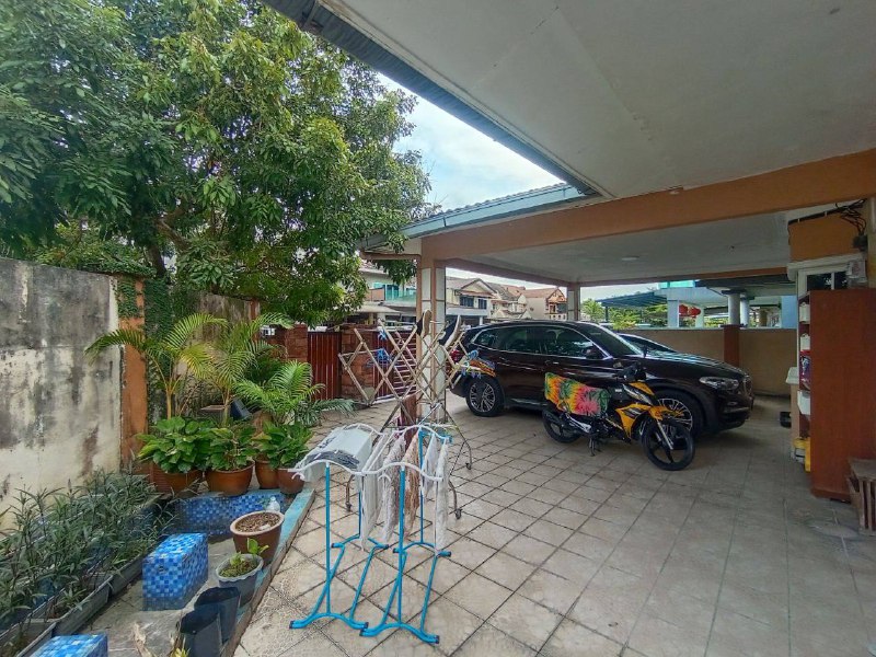 Jalan Suasana Bandar Tun Hussein Onn - photo 6