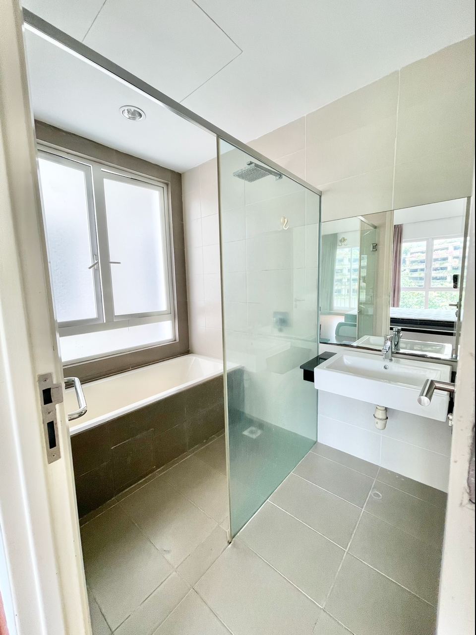 The Park Residence - photo 12