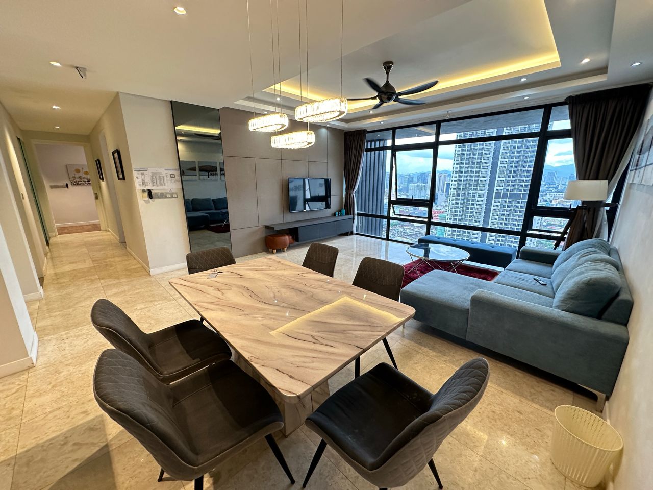Anggun 1259sf 3 room ...