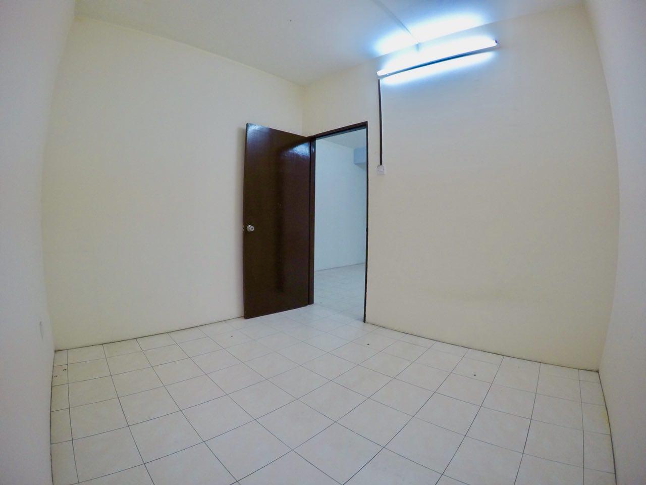 Pangsapuri Mayang, Taman Puncak Jalil - photo 6