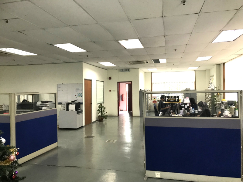3 Storey Warehouse Taman Perindustrian Subang Suba - photo 10