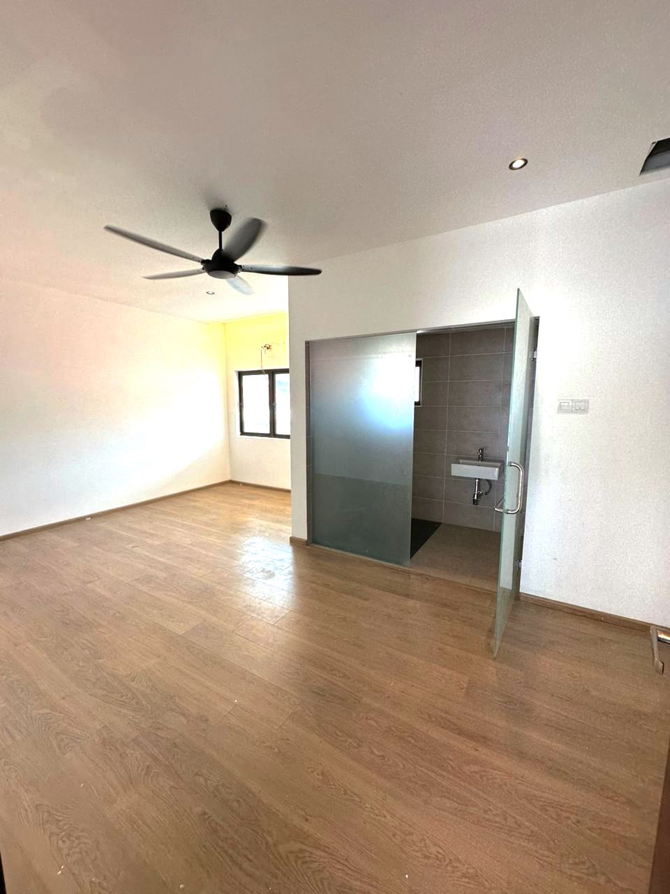 28 Residence Beverly Heights - photo 8