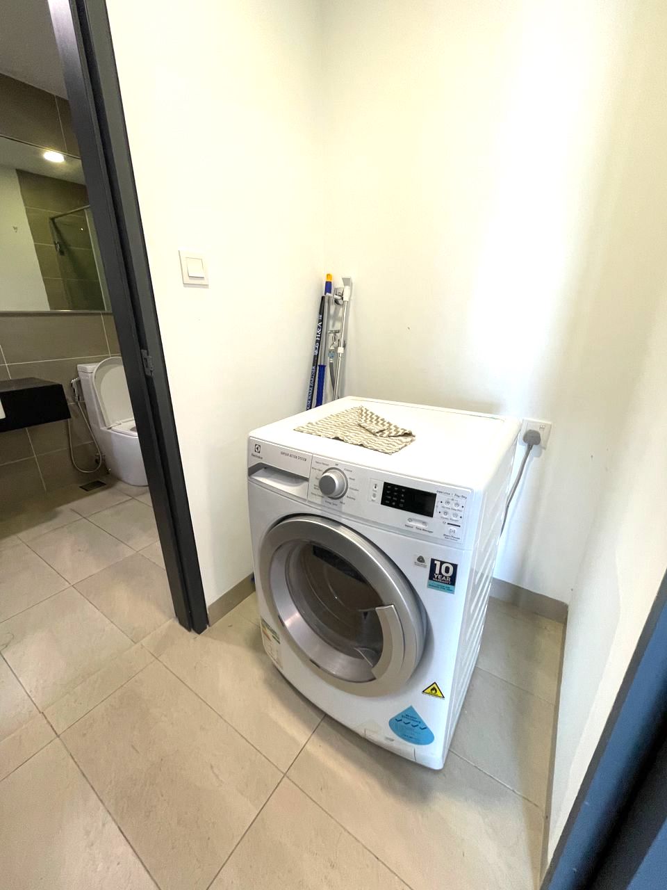 V Residence Suites - photo 7