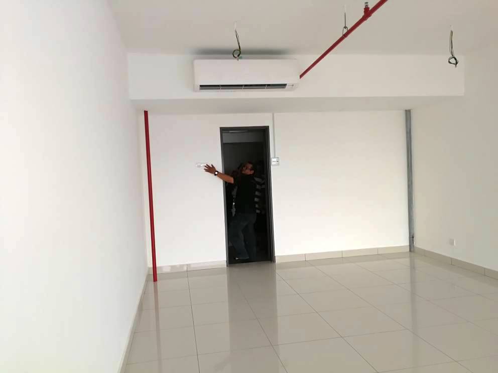 3 Towers Duplex Office - photo 5