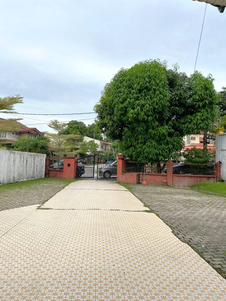 2 Storey Bungalow House Jalan Dalia Taman Uda Jaya - photo 5