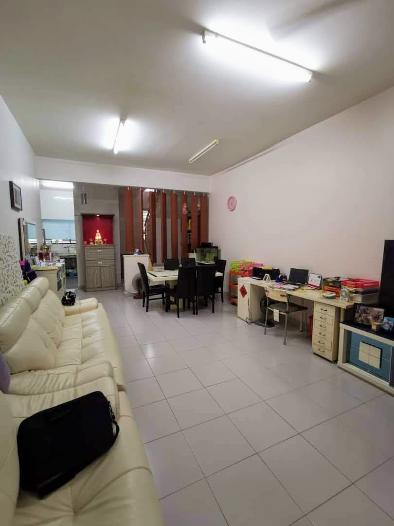 BELOW MARKET 22x75 AVIRA 2 STY BANDAR BUKIT RAJA - photo 1