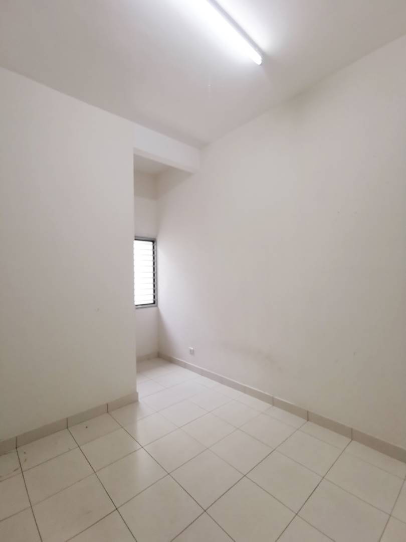 bandar puteri 2 sty brand new - photo 1