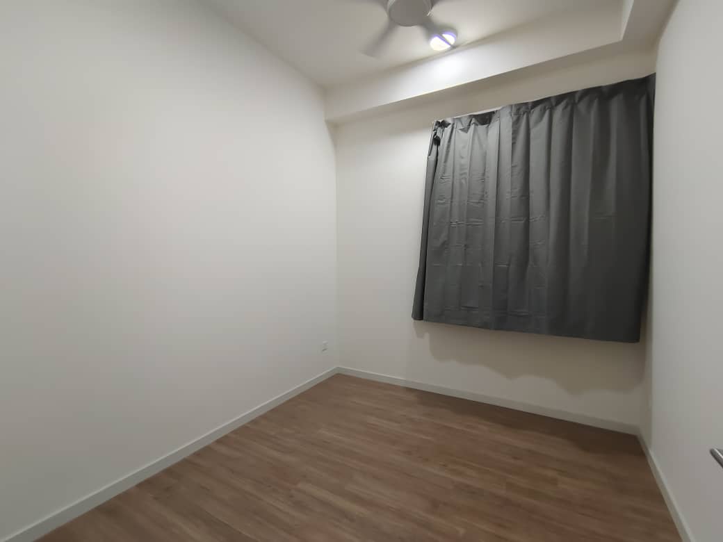 Sunway Avila,3 rooms,Partly Furnished - photo 5