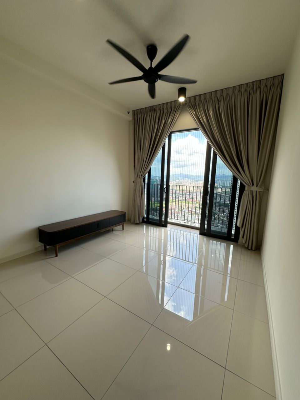 Sunway Avila,4 rooms,partly Furnished - photo 5