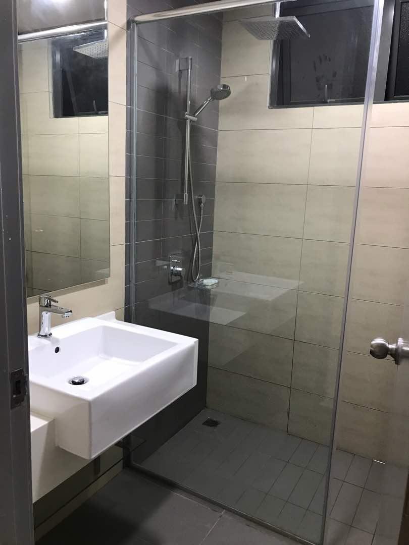 Luxury Condo Infiniti 3, 1085sf,3 Rooms - photo 5