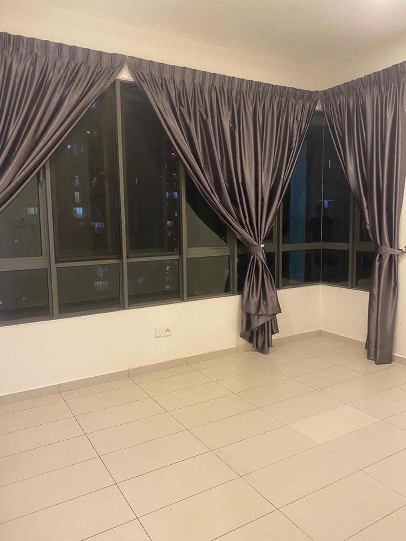Luxury Condo Infiniti 3, 1085sf,3 Rooms - photo 6