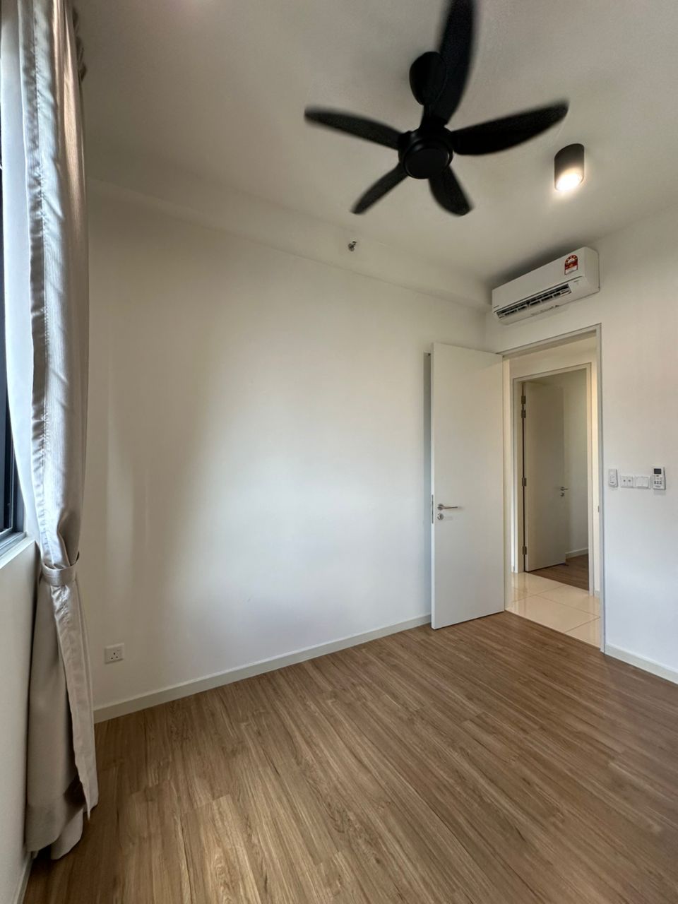 Sunway Avila,4 rooms,partly Furnished - photo 5