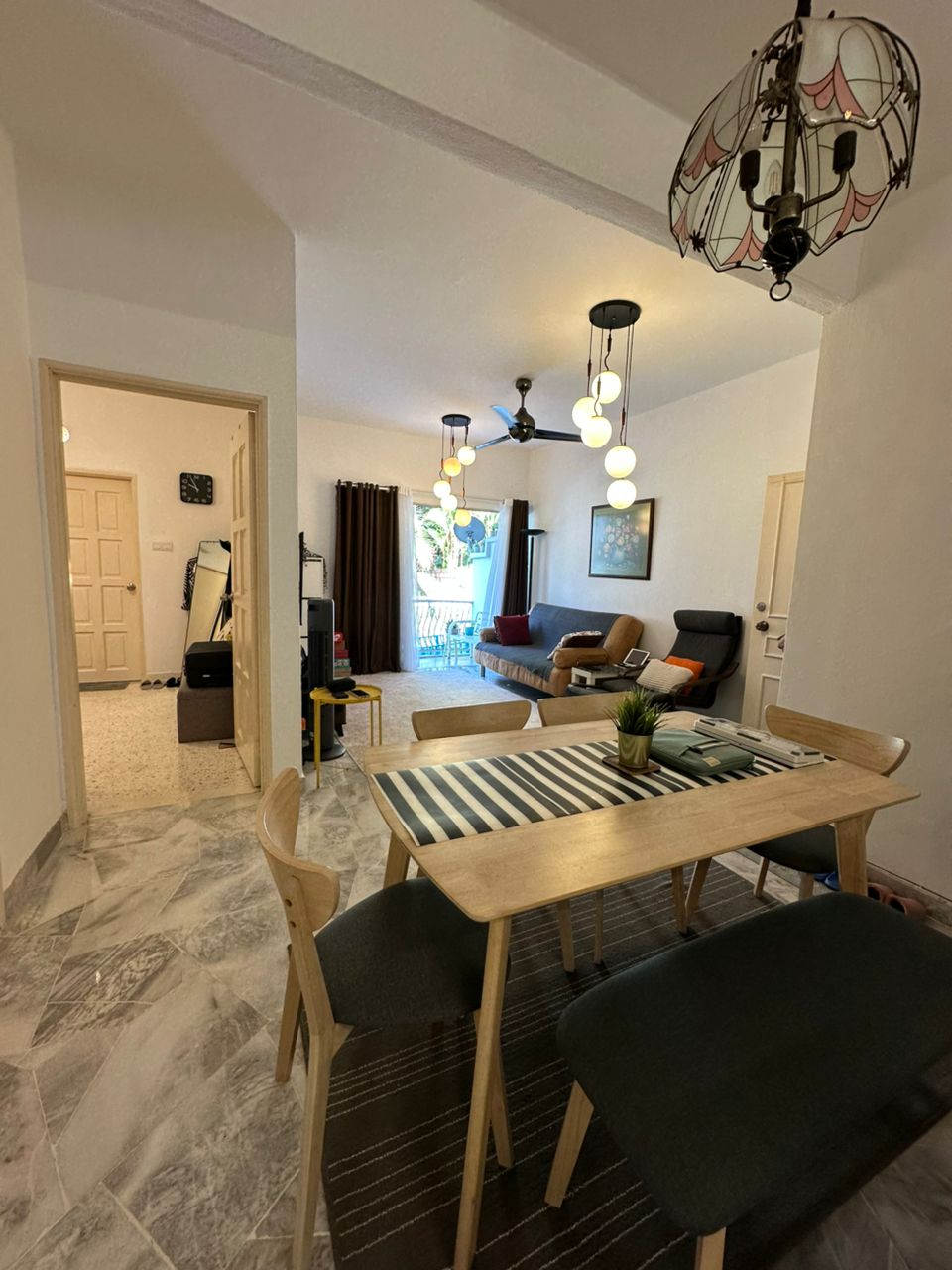 Bukit Mas,Renovated,Low Floor, Well Maintained - photo 4