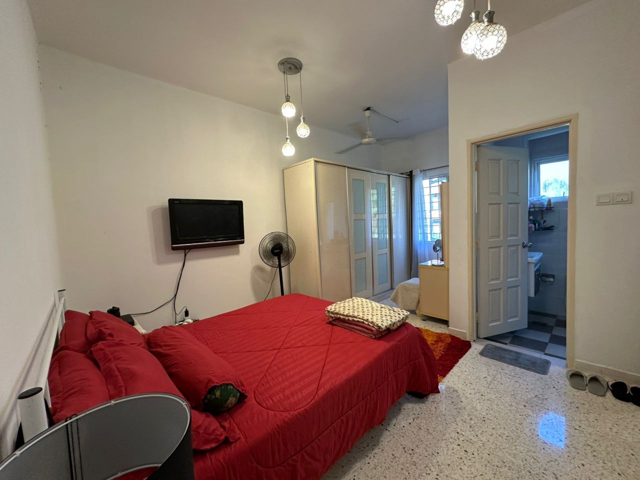 Bukit Mas,Renovated,Low Floor, Well Maintained - photo 6