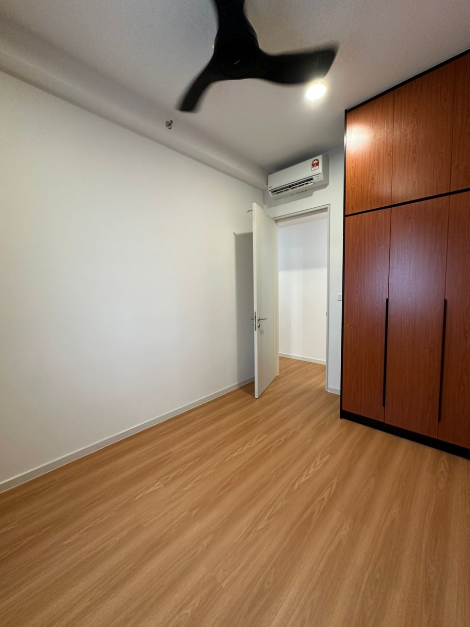 Freehold Sunway Avila,4 rooms, Renovated - photo 8