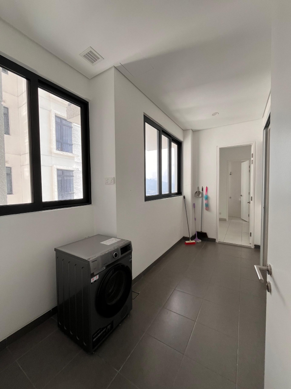Wangsa 9 Fully Furnished 4 Bedrooms unit - photo 2