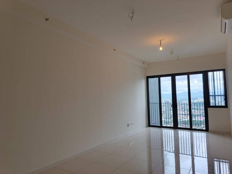 Freehold Sunway Avila,2 rooms, Bare Unit - photo 8