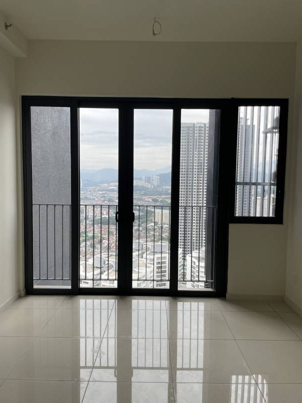 Freehold Sunway Avila,2 rooms, Bare Unit - photo 10