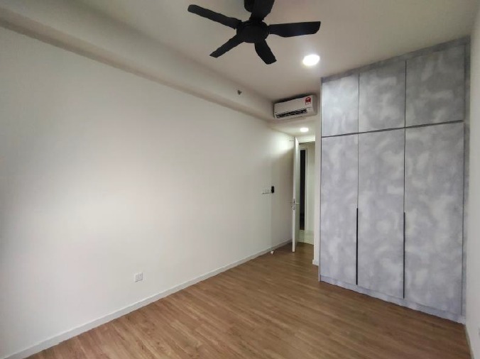 Sunway Avila,4 rooms,Partly Furnished - photo 4