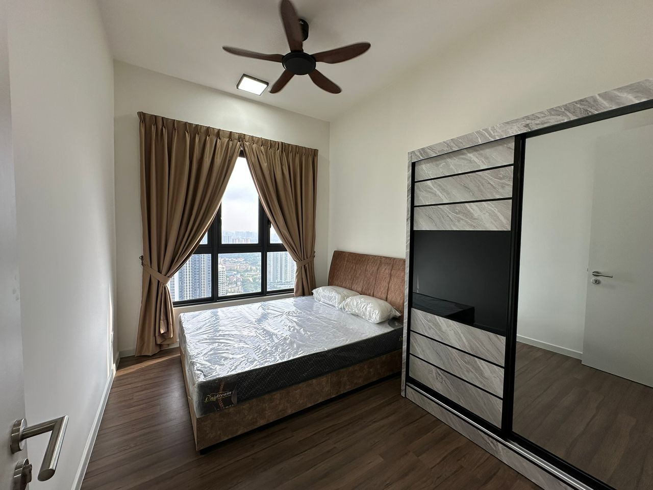 Sunway Artessa, 4 Rooms,Fully Furnished - photo 5