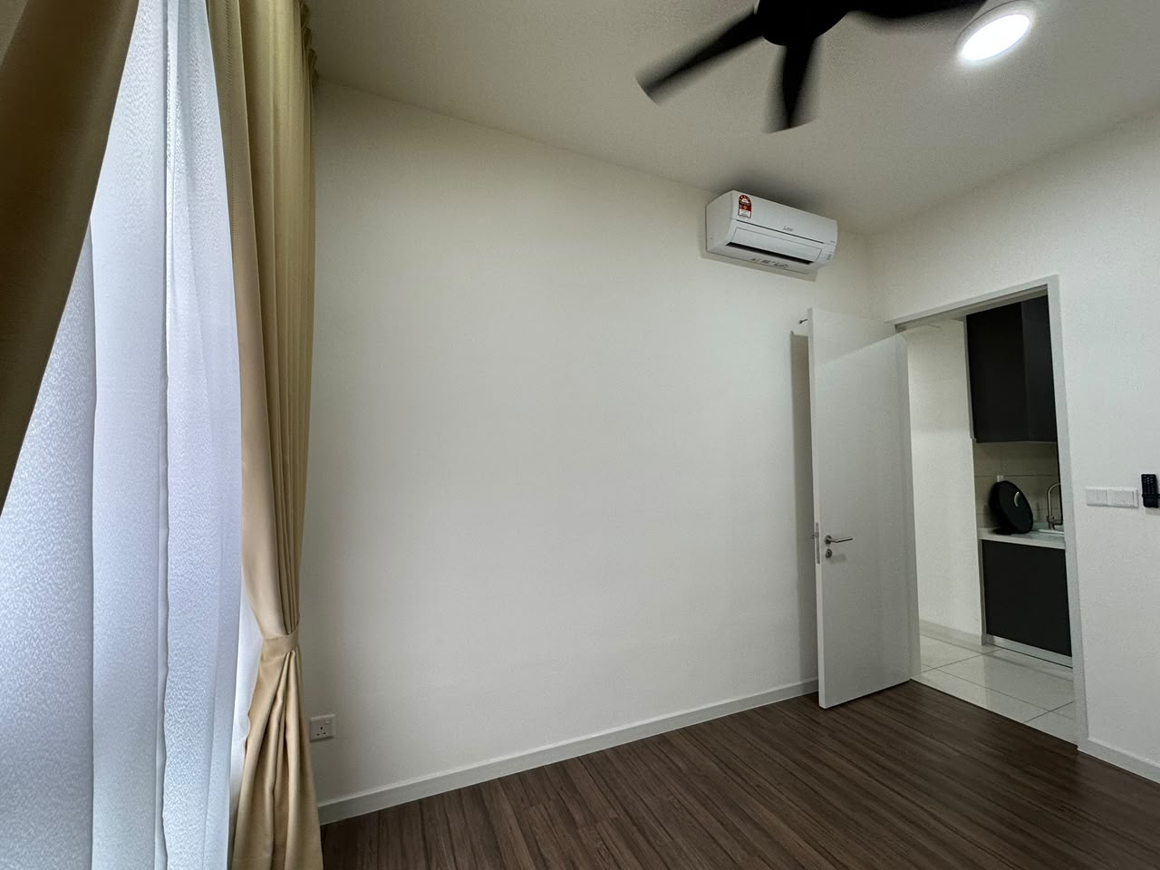 Sunway Artessa, 4 Rooms,Partly Furnished,Brand New - photo 6