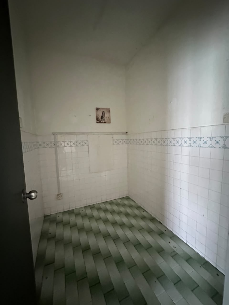 2 Sty Taman Sri Rampai,Freehold,near shops,restaur - photo 11