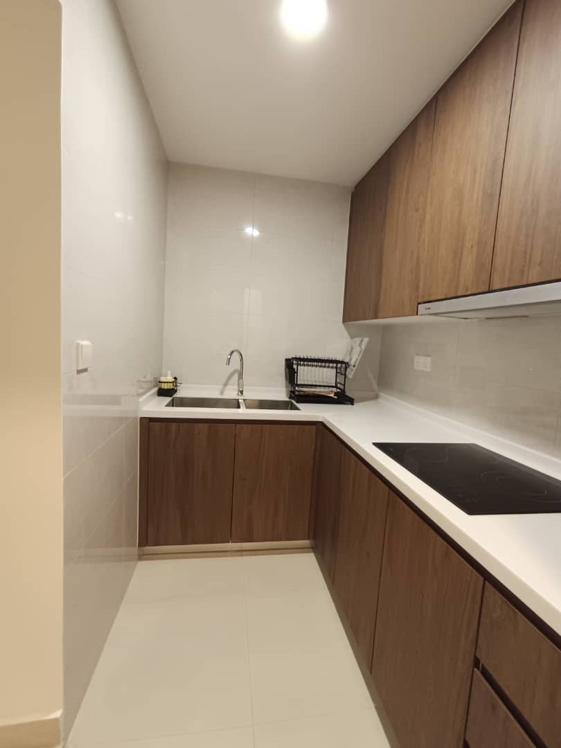 Quinn 4rooms Fully Furnished next to LRT - photo 8