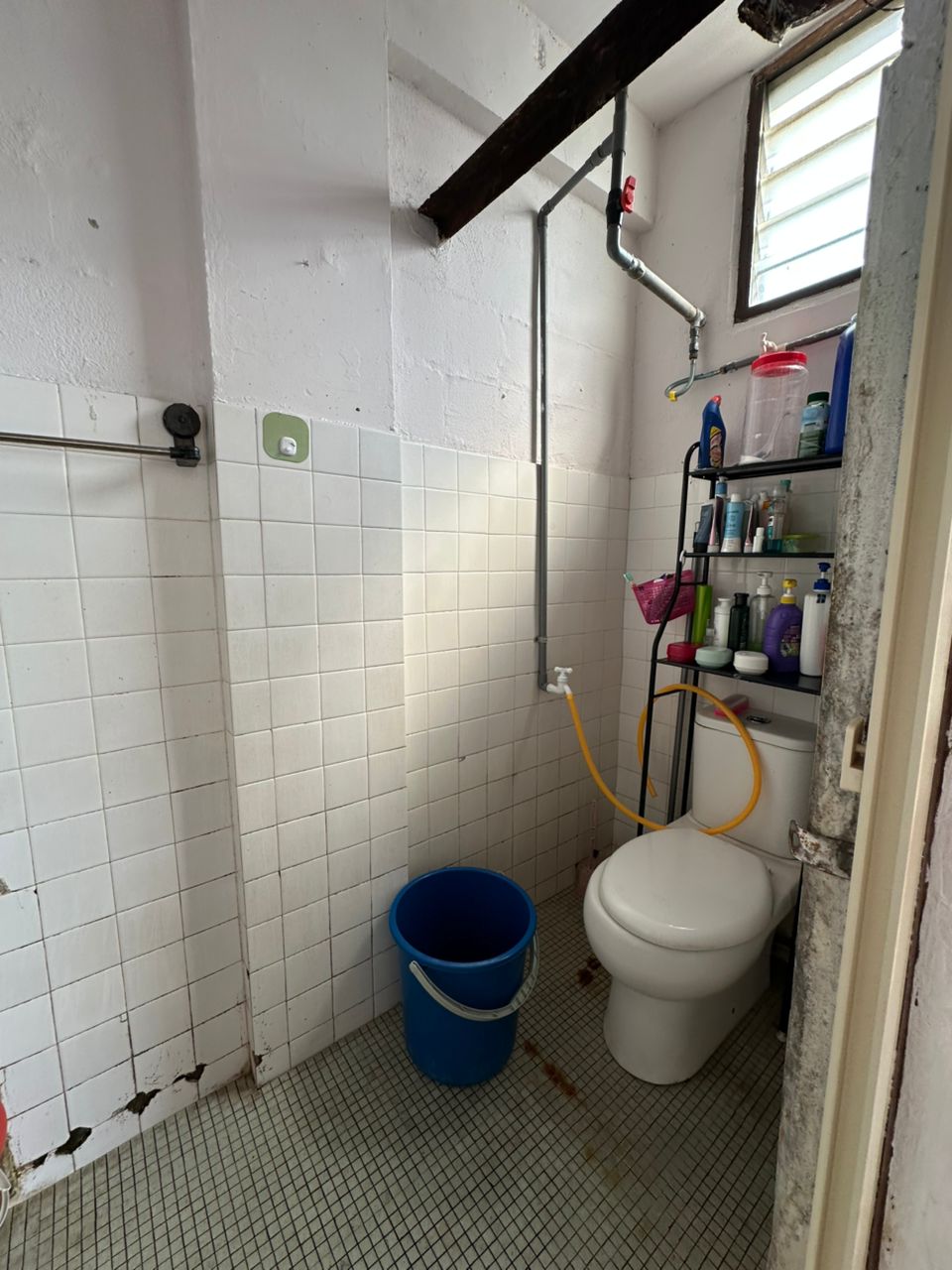 Flat Seksyen 1 Wangsa Maju,near LRT station,mall - photo 4