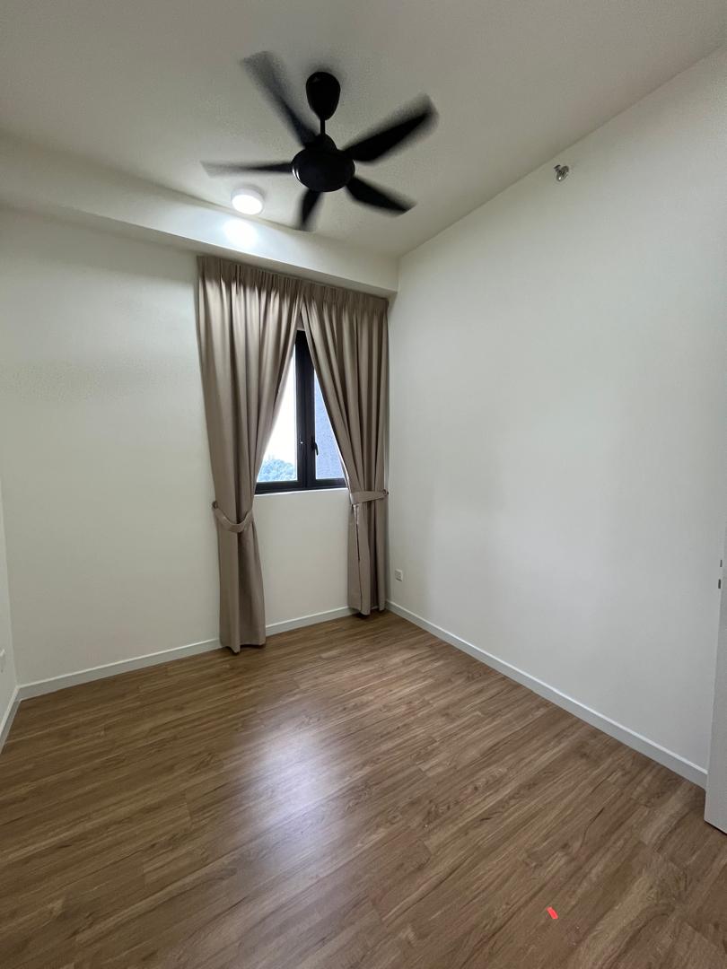 Sunway Avila 4 Rooms Partly Furnished,near shops,L - photo 5