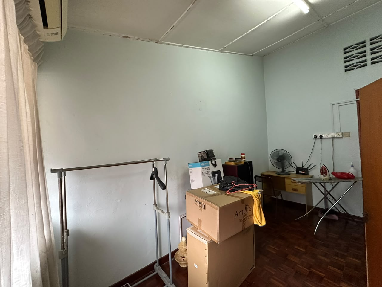 2 Storey Terrace Taman Sri Rampai,not facing house - photo 6