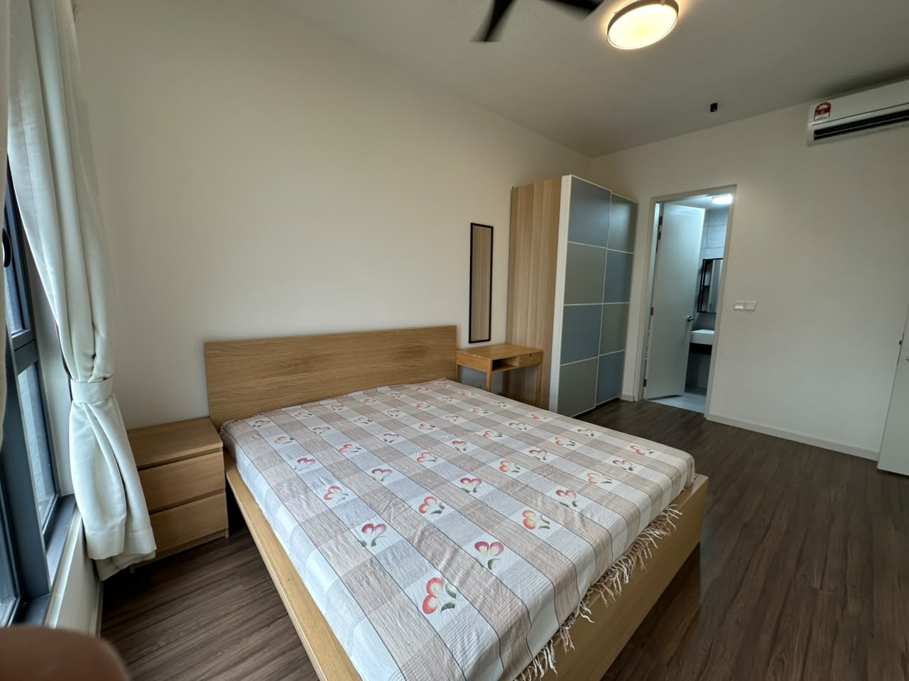 Sunway Artessa 4 Rooms Fully Furnished near Lrt - photo 3