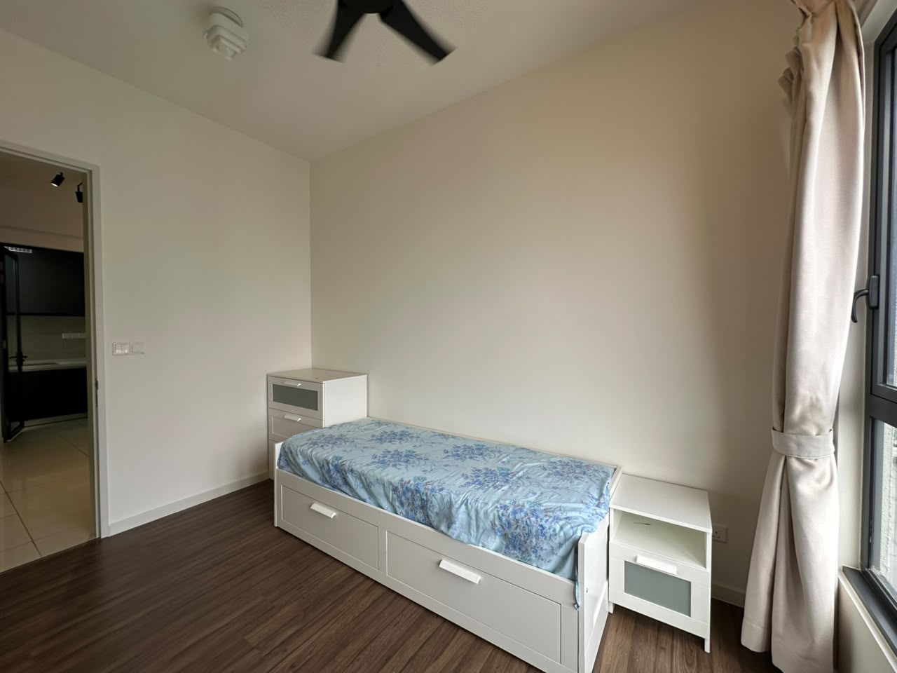 Sunway Artessa 4 Rooms Fully Furnished near Lrt - photo 5