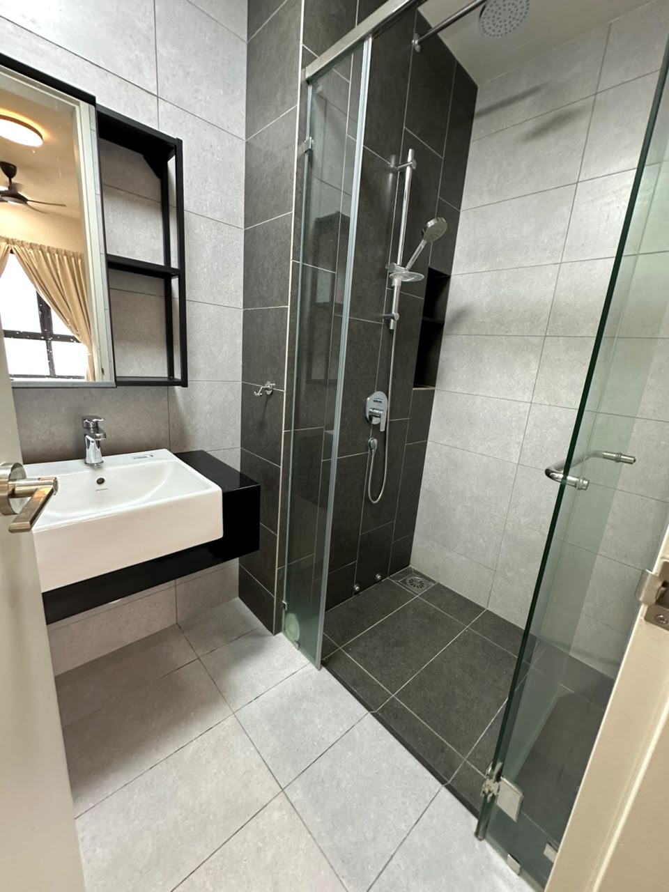 Sunway Artessa 4 Rooms Fully Furnished near Lrt - photo 7