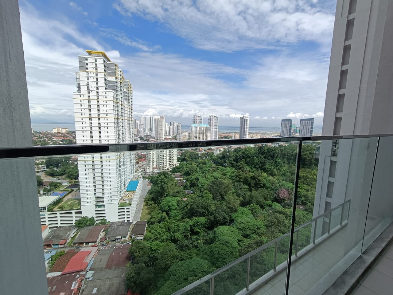 Mont Residence at Ta ...