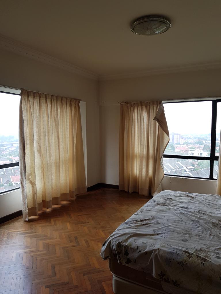cameron towers - photo 2