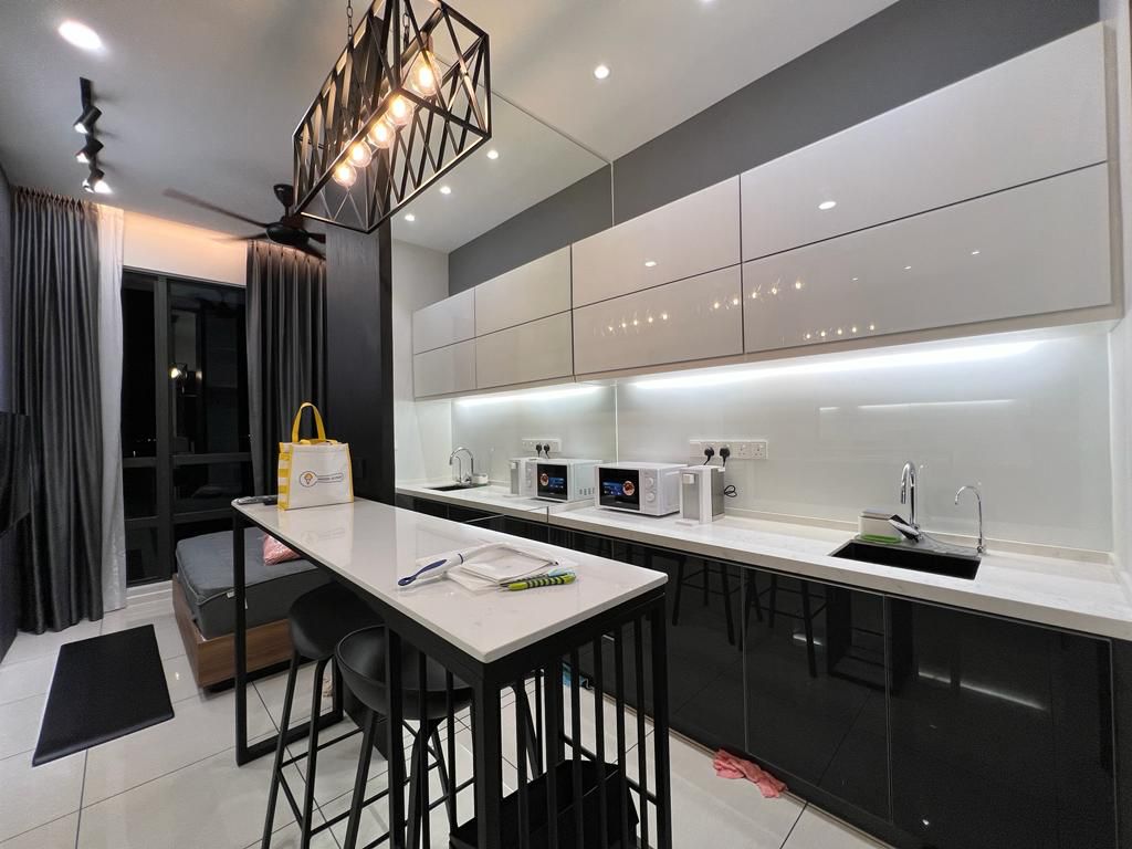 Queens Residences ...