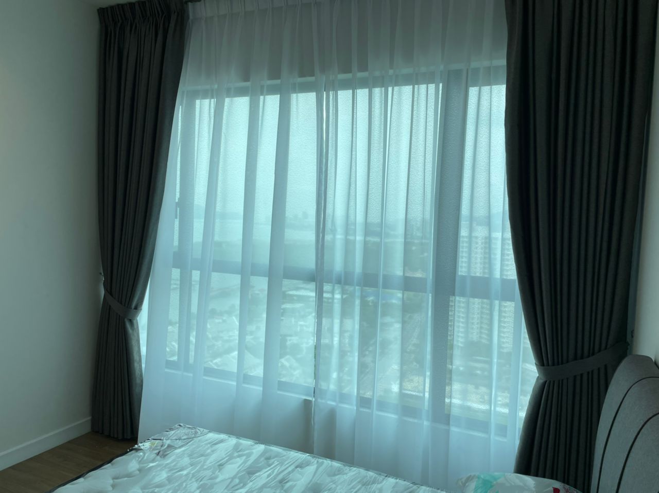 3 RESIDENCE - photo 3