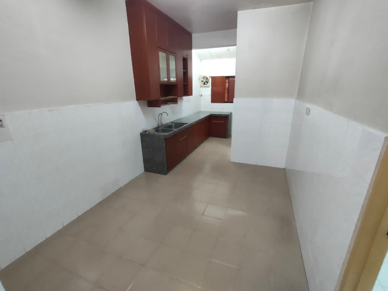 Double Storey Terrace At Batu Maung - photo 4