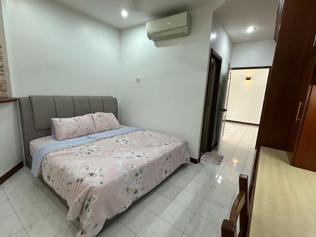 Desa Lumba Kuda Full furnish, 1 Car Park - photo 4