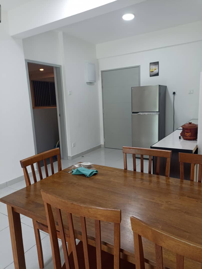 Fairview Residence Full Furnish, 1 Car Park - photo 3