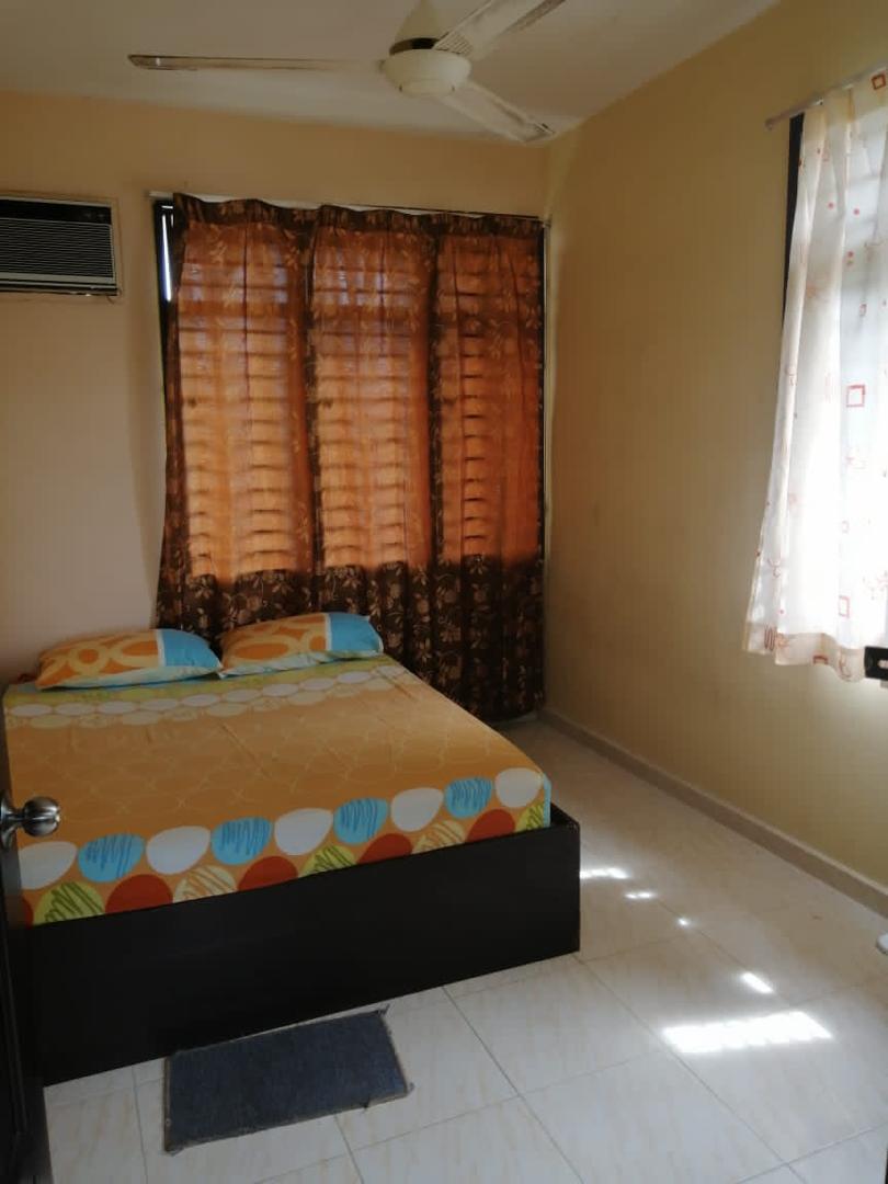 Bayu Emas Full Furnish , 1 Car Park - photo 4