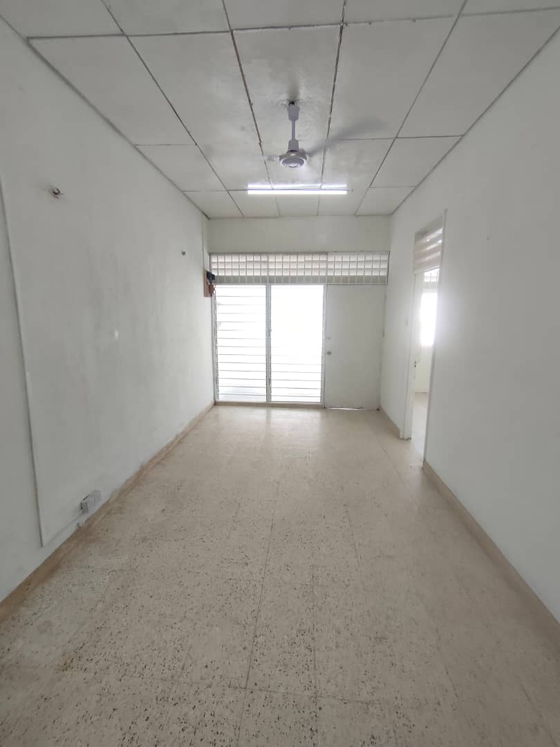 Single Storey Terrace To Let - photo 3