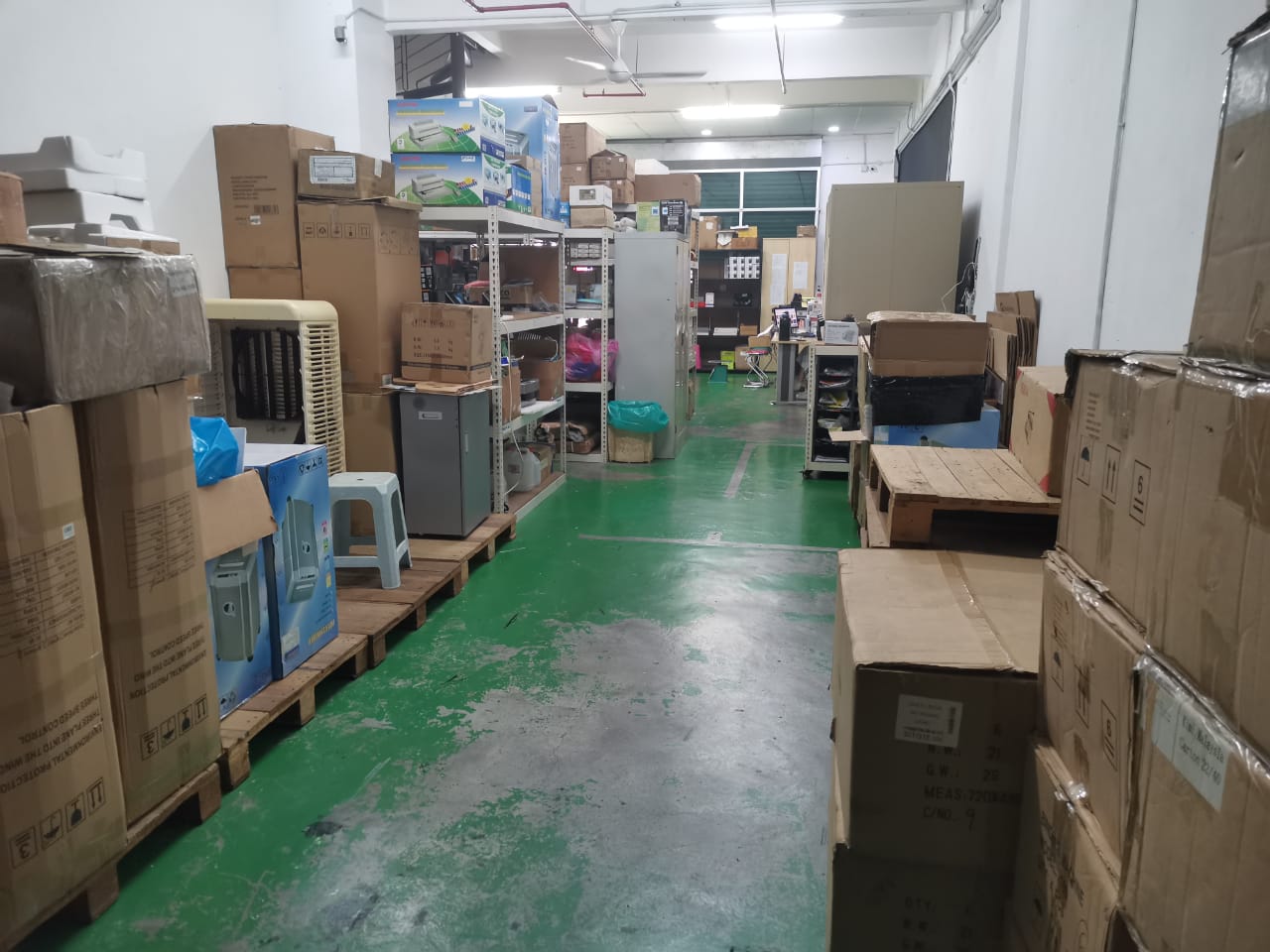 D PIAZZA SHOP LOT FO ...