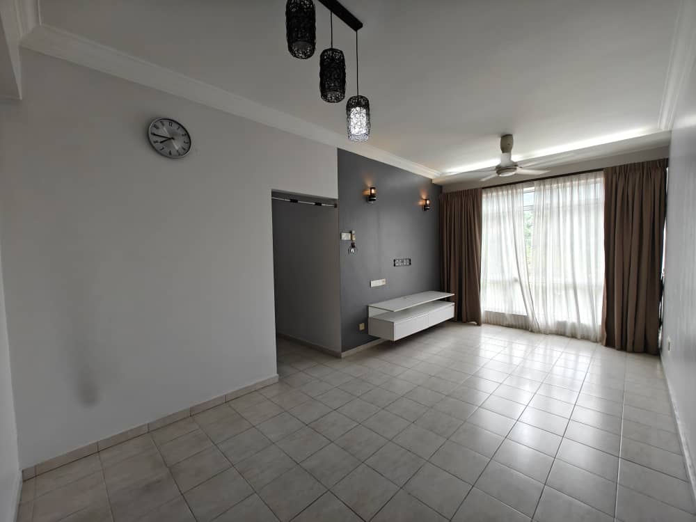 Suria Vista Apartment - photo 3