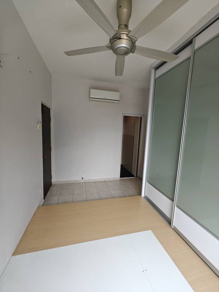 Suria Vista Apartment - photo 8