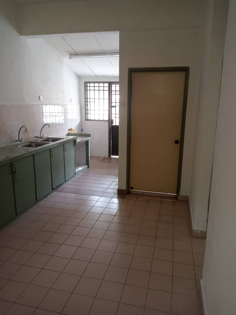 Taman Tunas Muda, Single Storey, Worker Hostel - photo 4
