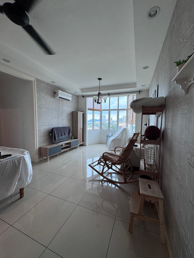 Mutiara Heights, Fully Furnish, Nice Renovated - photo 2